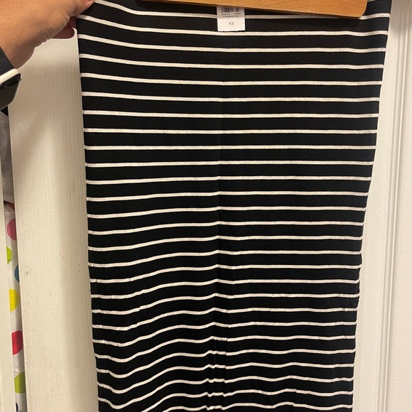 Loft pencil skirt brand new with tag size xsmall - Picture 3 of 9